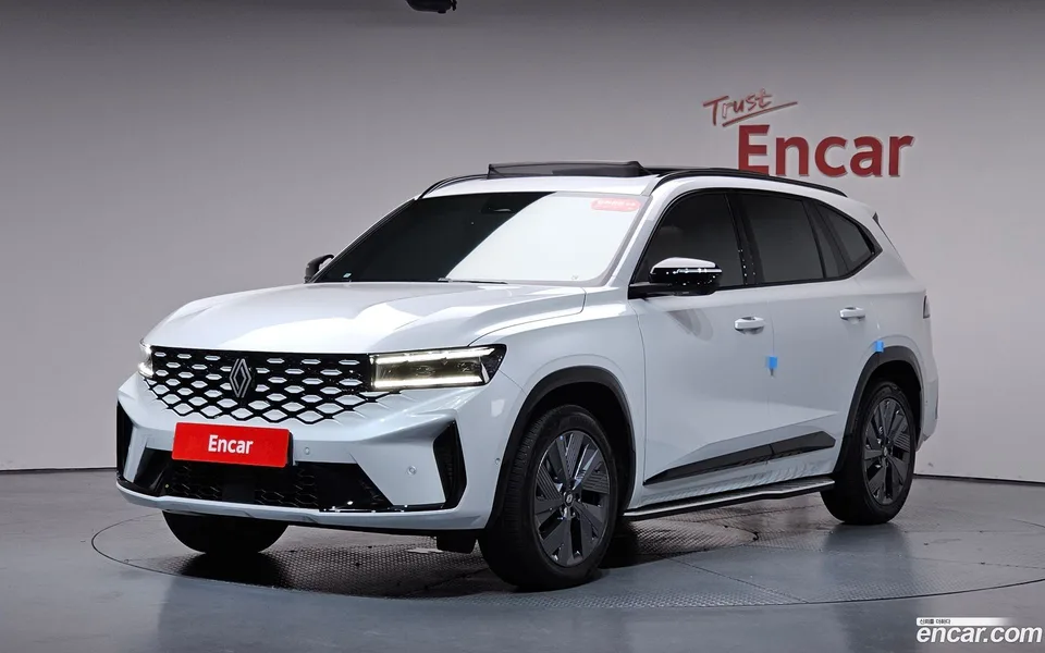 Renault Samsung Grand Koleos 1.5 E-TECH 2WD 2025 — photo 1, buy with delivery to Moscow