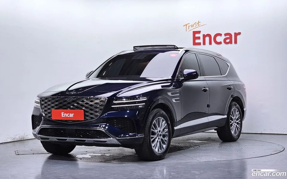 Genesis GV80 2.5T AWD 2025 — photo 1, buy with delivery to Moscow