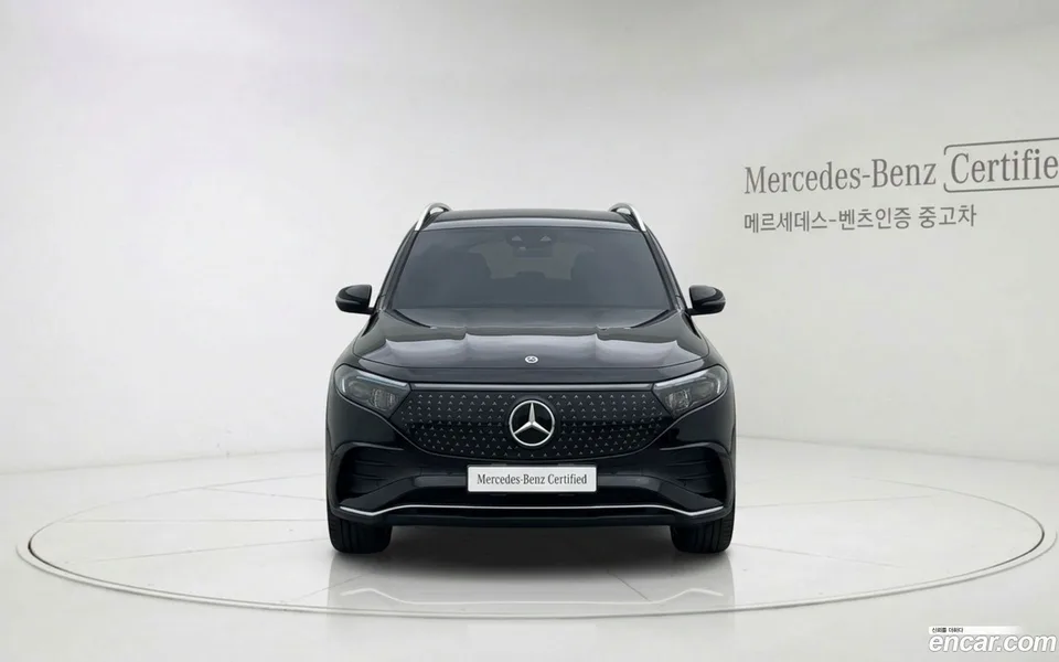 Mercedes-Benz EQB EQB300 4MATIC AMG 2025 — thumbnail 3