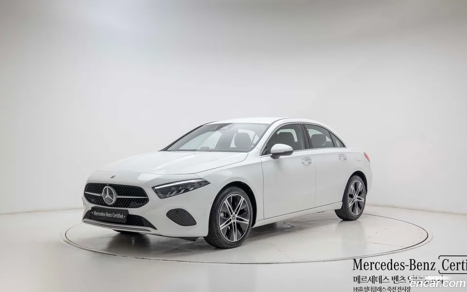 Mercedes-Benz A-Class A220 2025 — photo 1, buy with delivery to Moscow