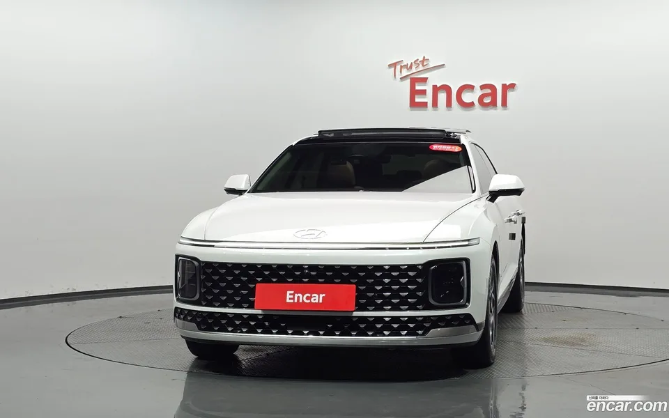 Hyundai Grandeur Hybrid 2025 — thumbnail 3
