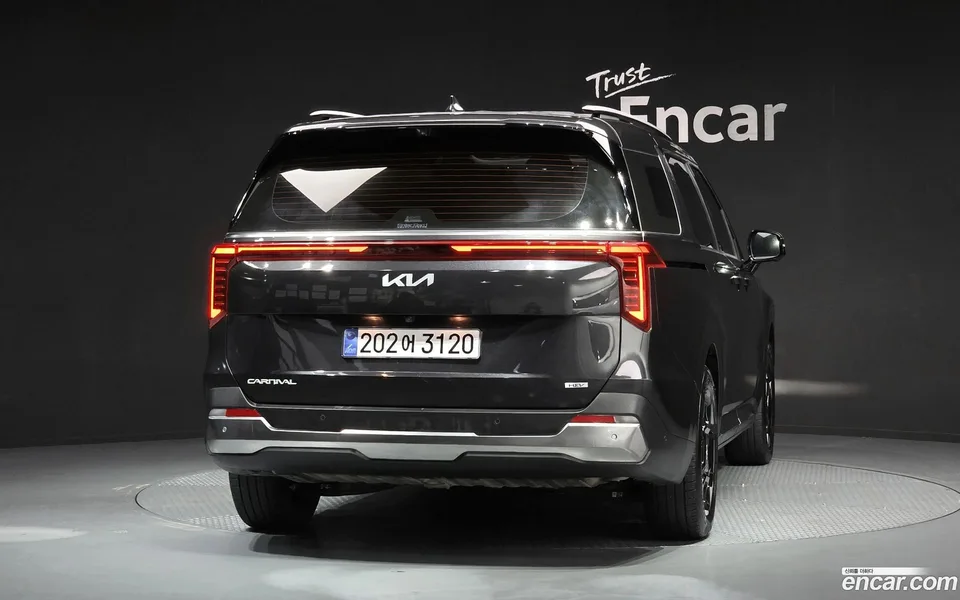 Kia Carnival HEV 9 2025 — thumbnail 4