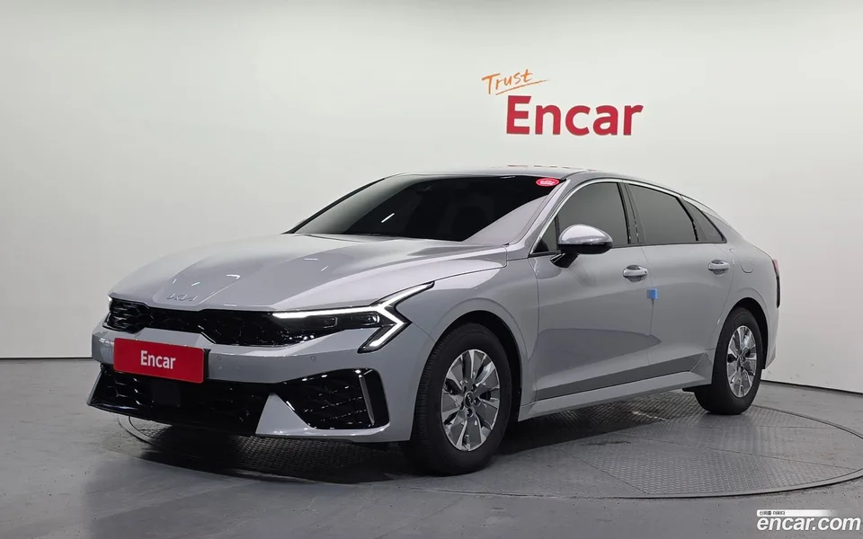 Kia K5 Hybrid 2025 — photo 1, buy with delivery to Moscow