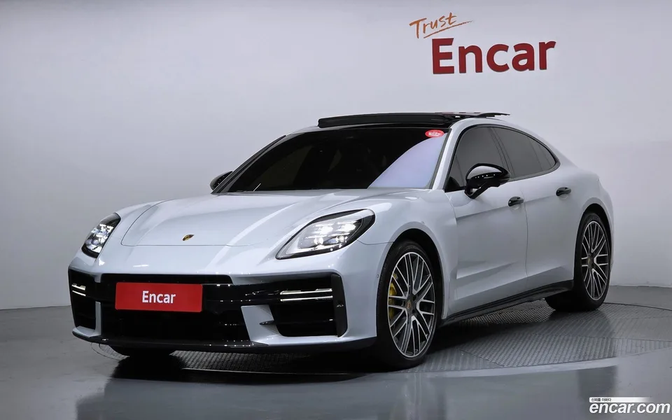 Porsche Panamera (976) 4.0 GTS 2025 — photo 1, buy with delivery to Moscow