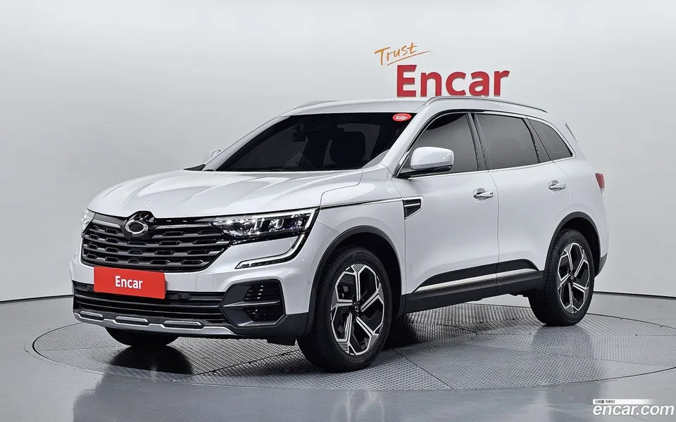 Renault Samsung QM6 2.0 LPe RE 2WD 2023 — photo 1, buy with delivery to Moscow