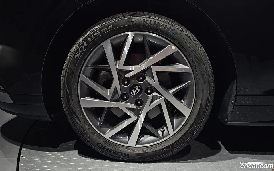 Hyundai Grandeur 2.5 2WD 2023 — thumbnail 2