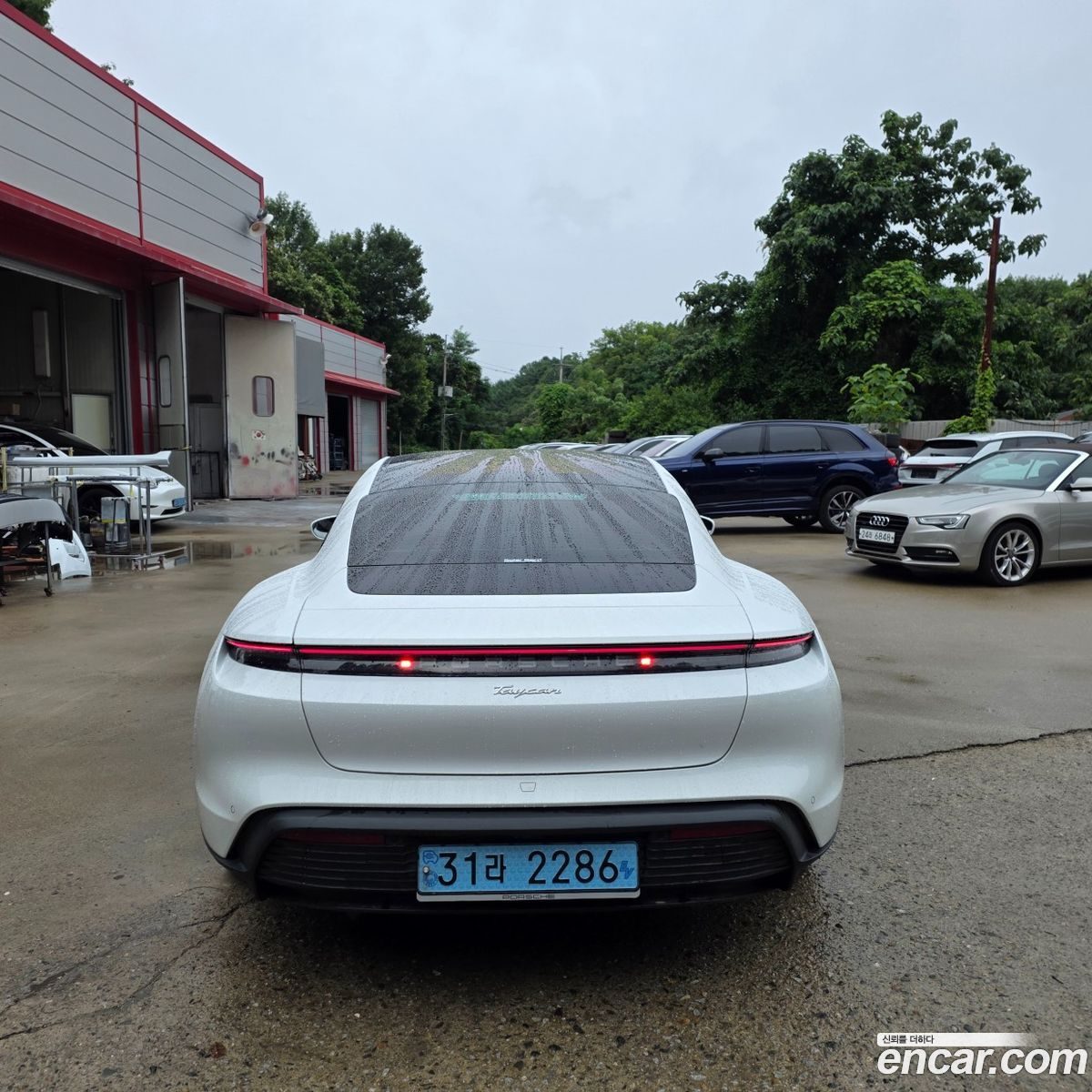 Porsche Taycan 2022 — 5