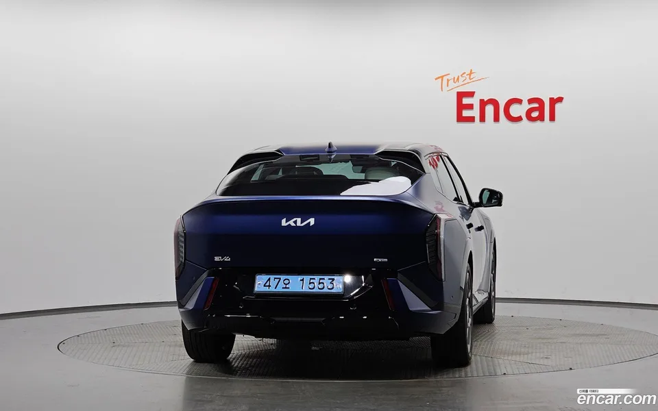 Kia EV4 2WD 2025 — thumbnail 4