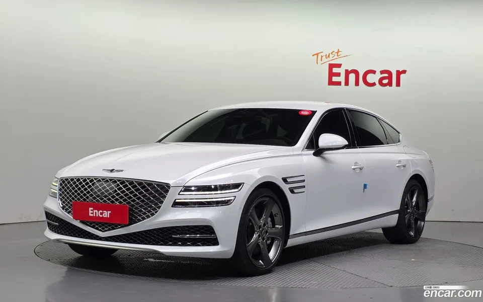 Genesis G80 3.5 AWD 2022 — photo 1, buy with delivery to Moscow