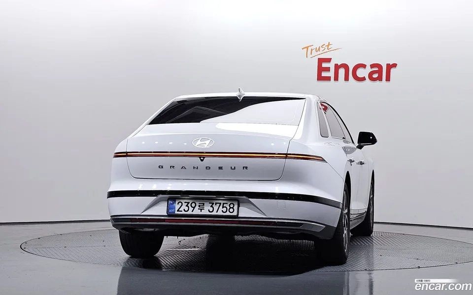 Hyundai Grandeur 2.5 2WD 2025 — thumbnail 4