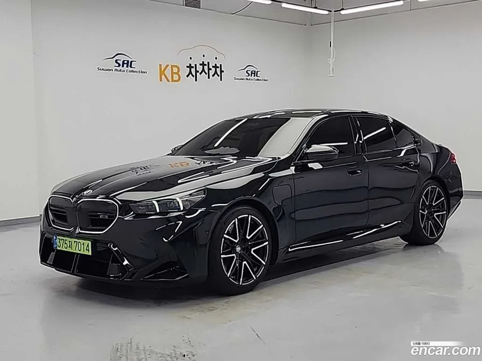 BMW M5 M5 2025 — photo 1, buy with delivery to Moscow