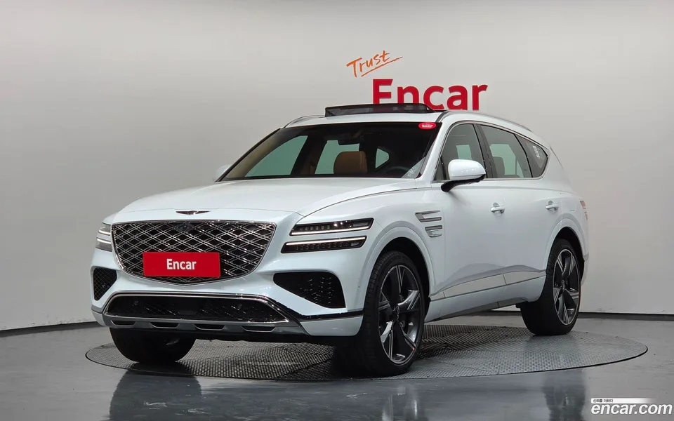 Genesis GV80 2.5T AWD 2026 — photo 1, buy with delivery to Moscow