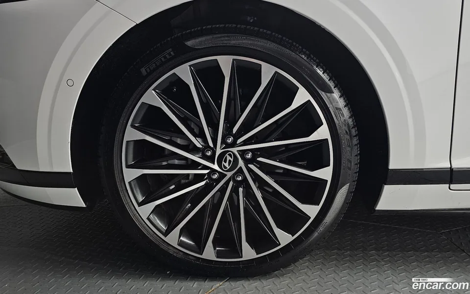 Hyundai Grandeur 2.5 2WD 2023 — thumbnail 5