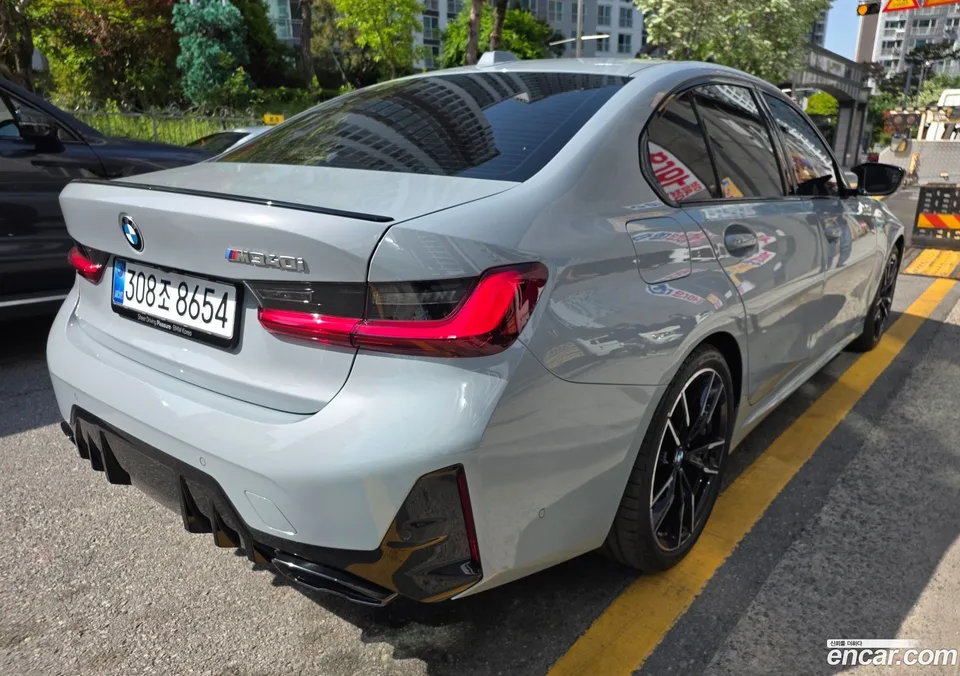 BMW 3 Series M340i 2026 — thumbnail 4