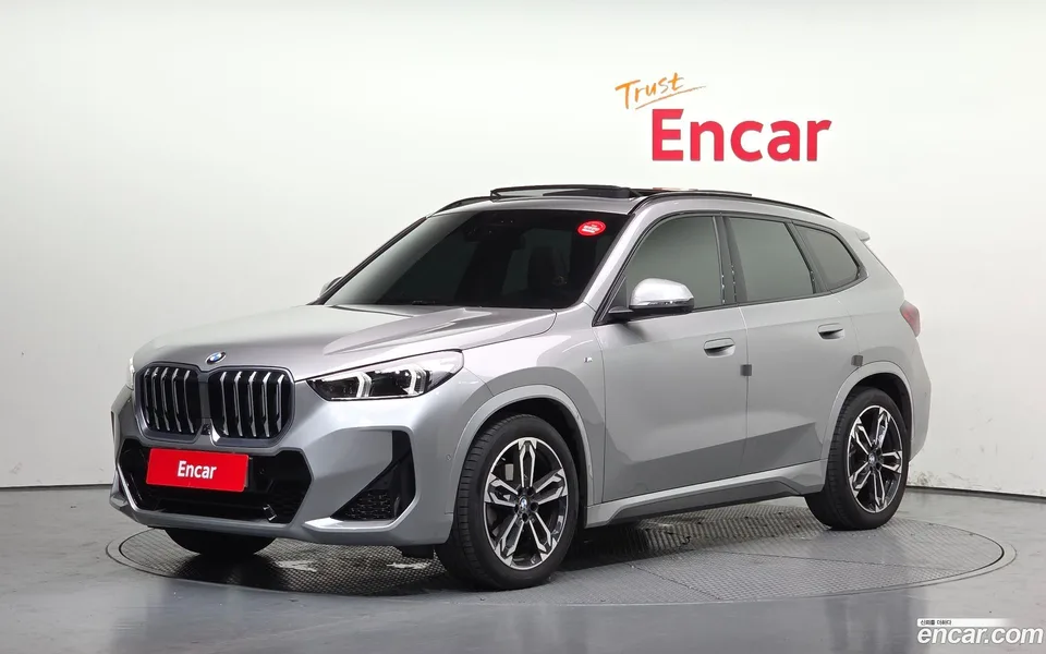 BMW X1 xDrive 20i M 2025 — photo 1, buy with delivery to Moscow