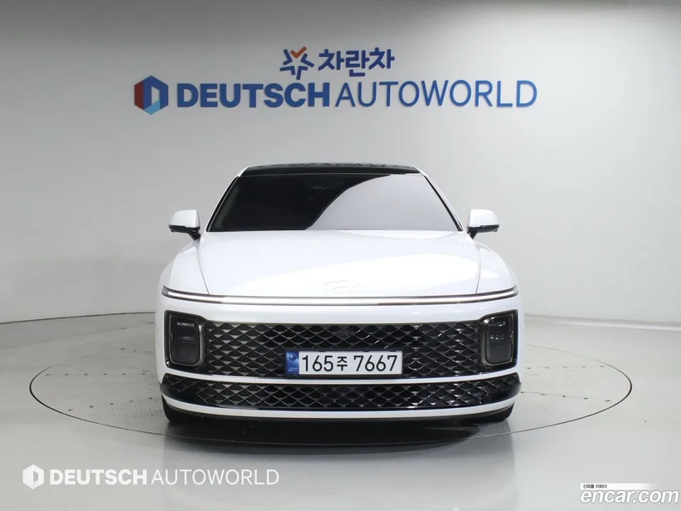 Hyundai Grandeur Hybrid 2023 — thumbnail 3