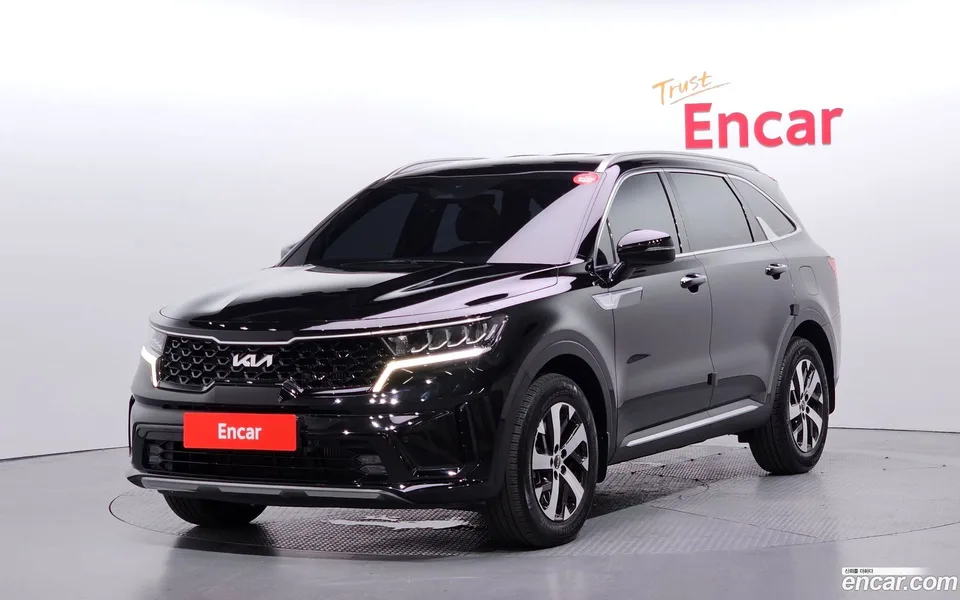 Kia Sorento 2.5T 2WD 2022 — photo 1, buy with delivery to Moscow