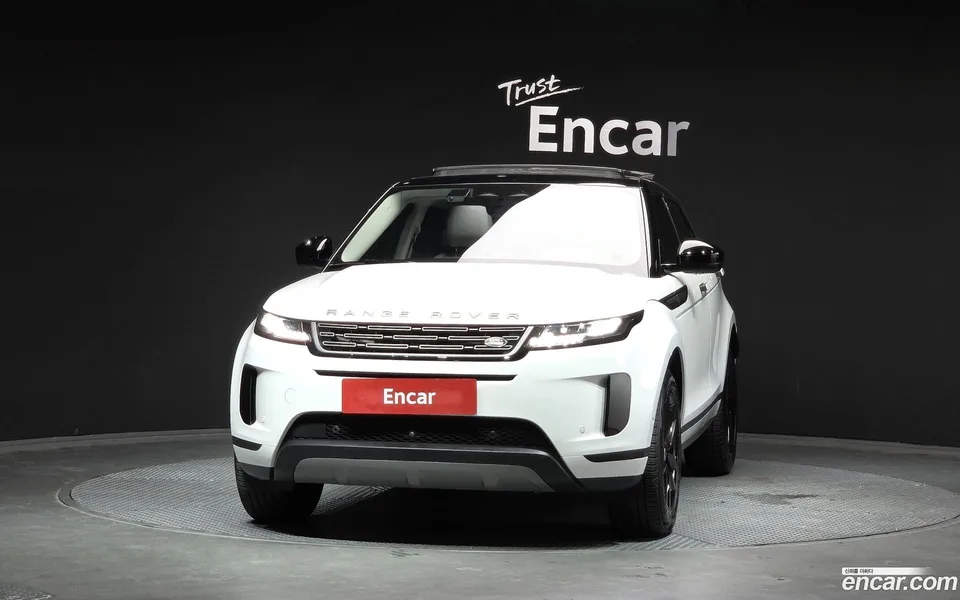 Land Rover Range Rover Evoque P250 S 2025 — thumbnail 3