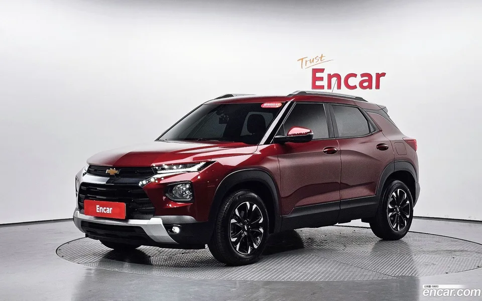 Chevrolet Trailblazer 1.3 2WD 2023 — photo 1, buy with delivery to Moscow