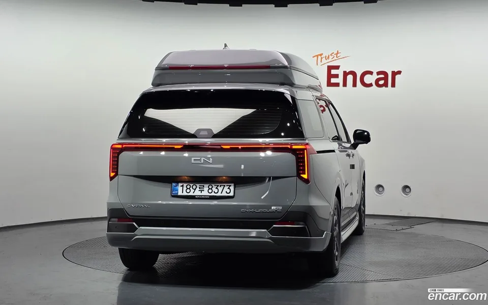 Kia Carnival HEV 9 () 2025 — thumbnail 4