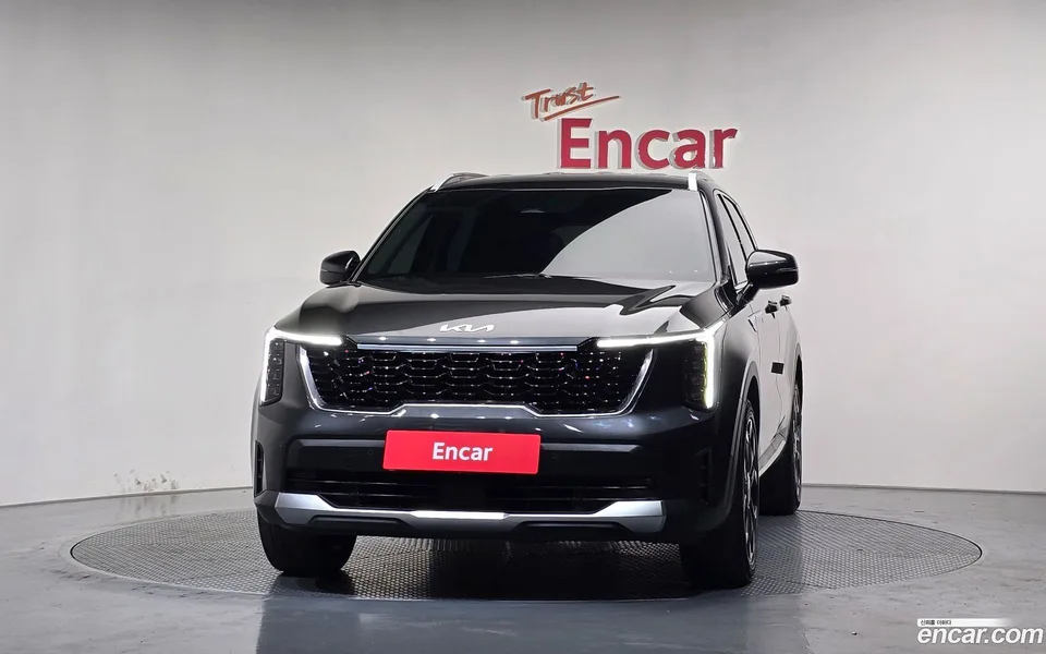 Kia Sorento 2.2 2WD 2023 — thumbnail 3