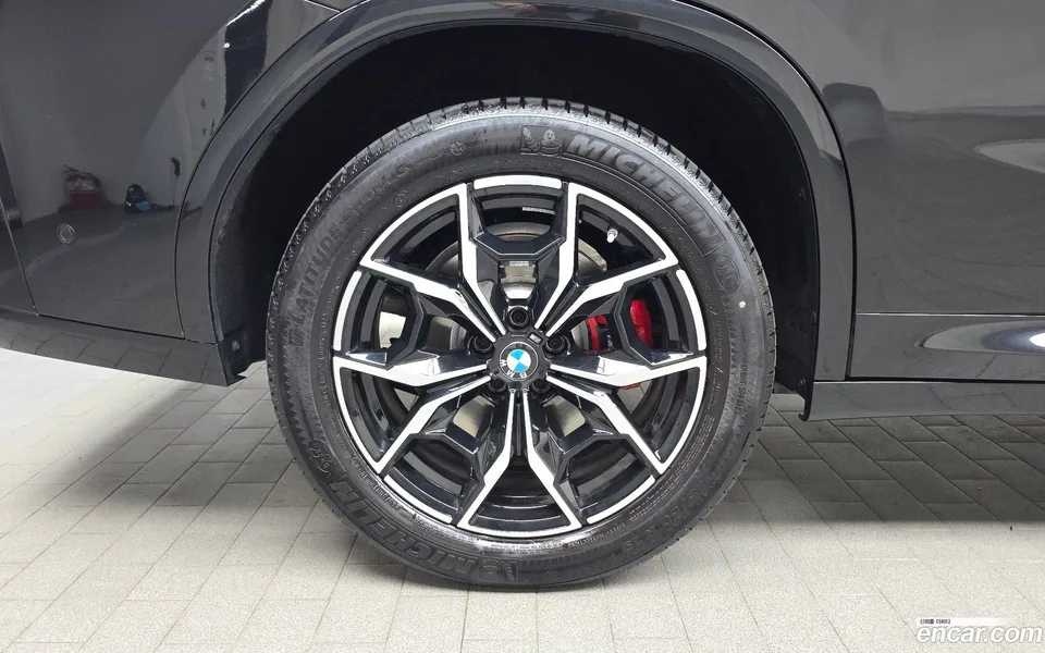 BMW X4 xDrive20i M 2024 — thumbnail 5