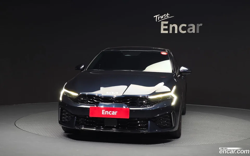 Kia K5 Hybrid 2024 — thumbnail 3