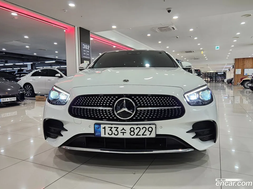 Mercedes-Benz E-Class E350 4MATIC AMG Line 2022 — миниатюра 3