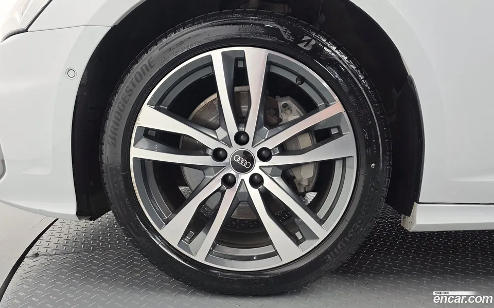 Audi A6 45 TFSI 2022 — thumbnail 5