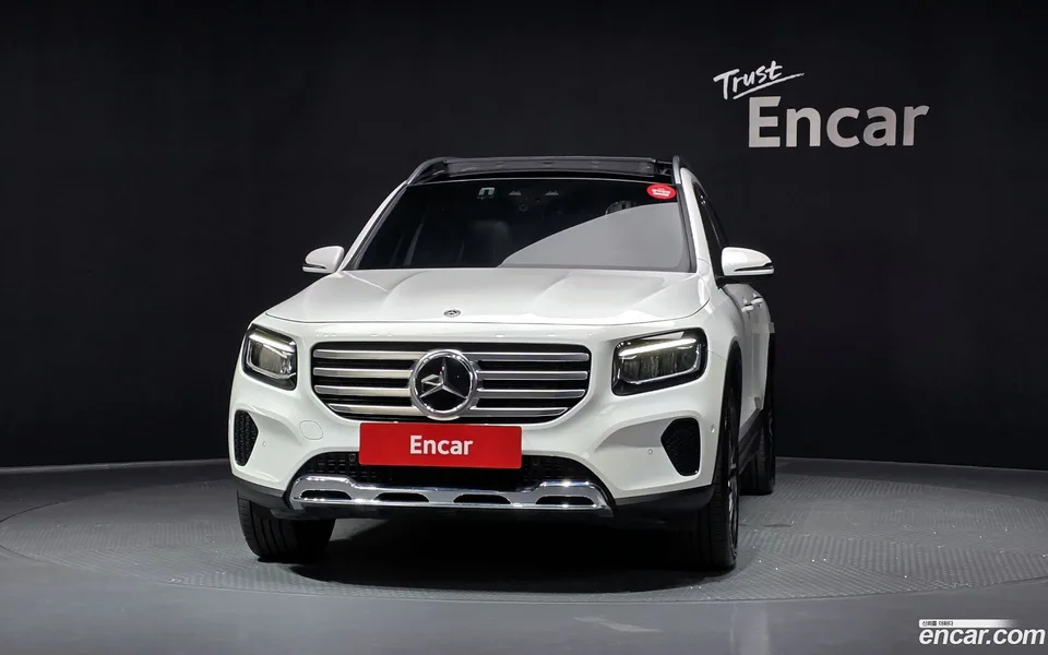 Mercedes-Benz GLB-Class GLB200 d 2024 — thumbnail 3