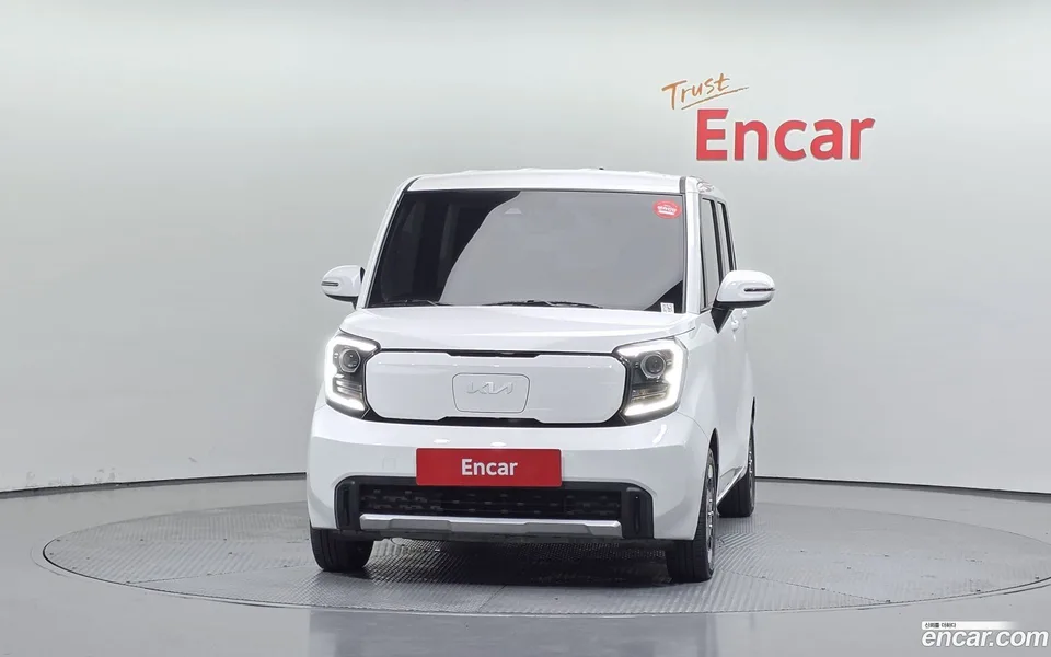 Kia Ray EV 2023 — thumbnail 3