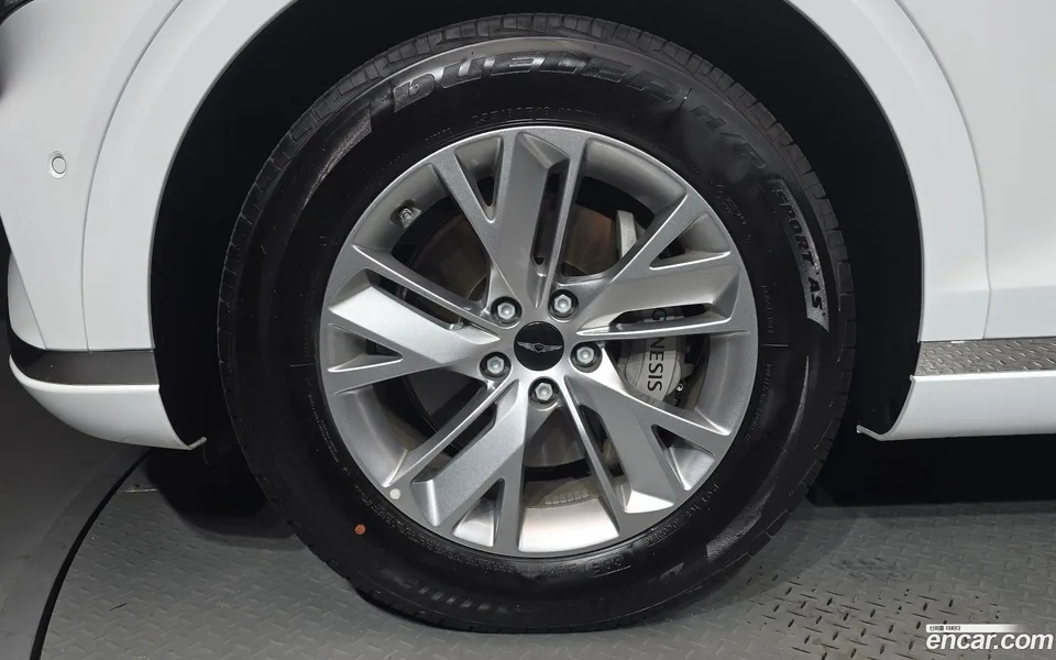 Genesis GV70 2.5T 2WD 2025 — thumbnail 5