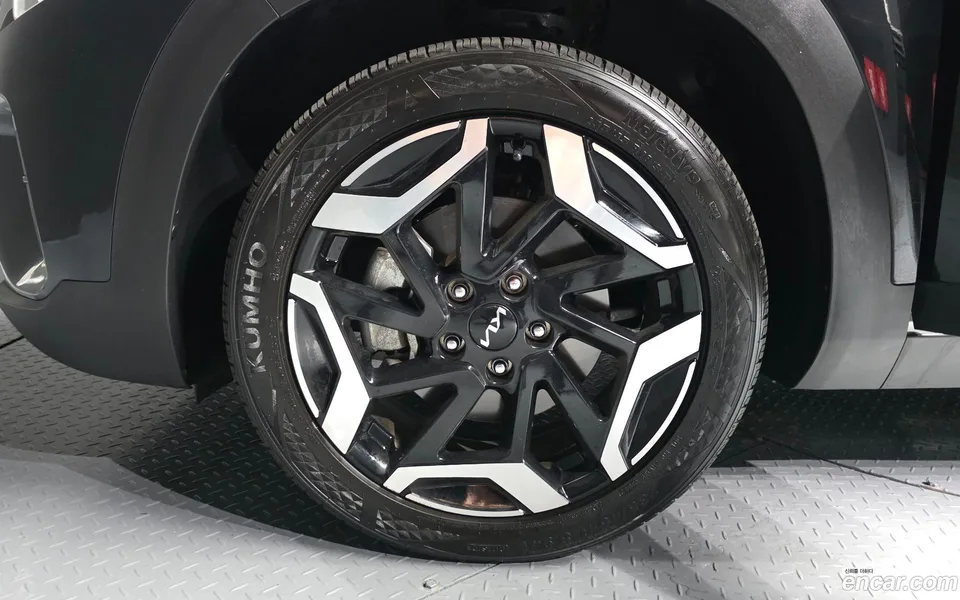 Kia Seltos 1.6 2WD 2022 — thumbnail 2