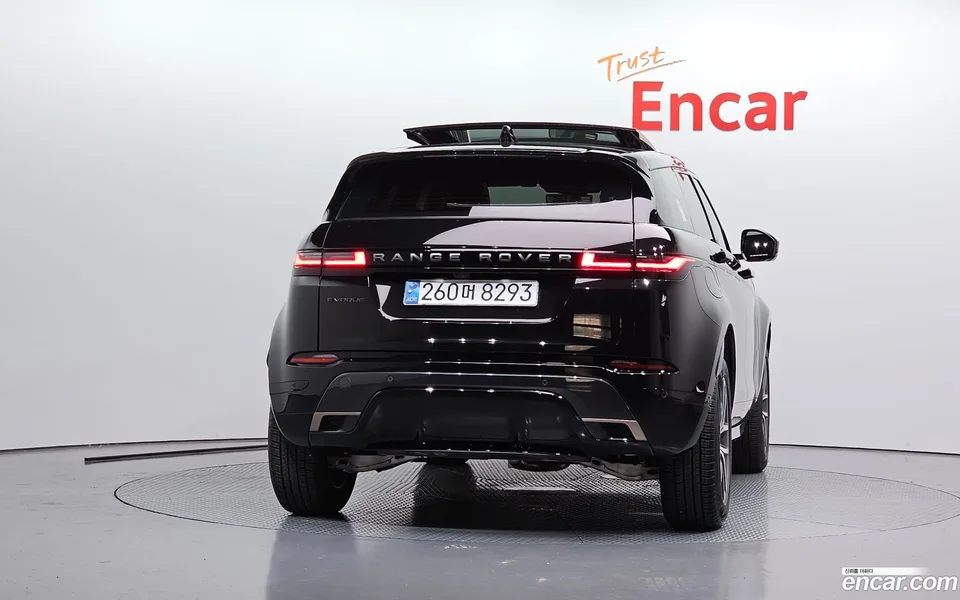 Land Rover Range Rover Evoque P250 SE 2025 — thumbnail 4