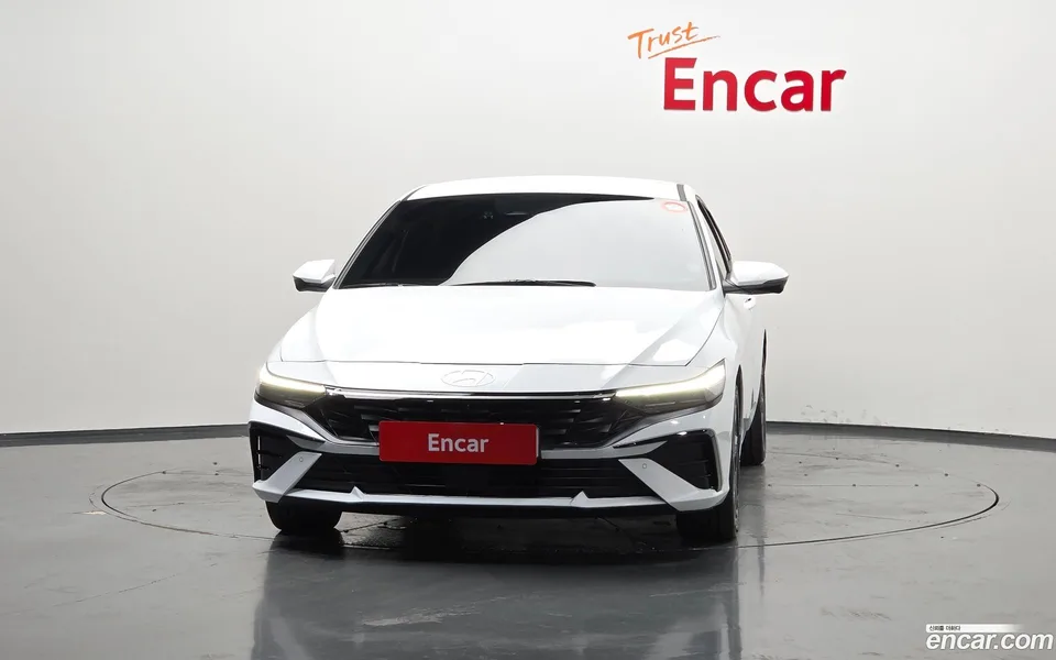 Hyundai Avante CN7 Hybrid 2025 — thumbnail 3