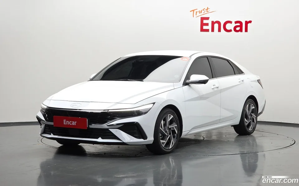 Hyundai Avante CN7 Hybrid 2025 — photo 1, buy with delivery to Moscow