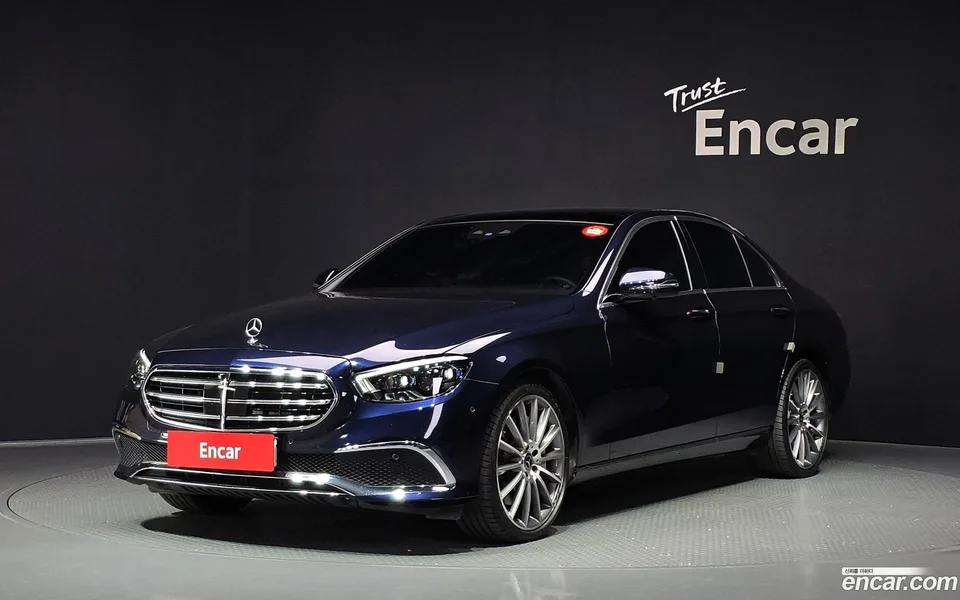 Mercedes-Benz E-Class E450 4MATIC 2023 — photo 1, buy with delivery to Moscow