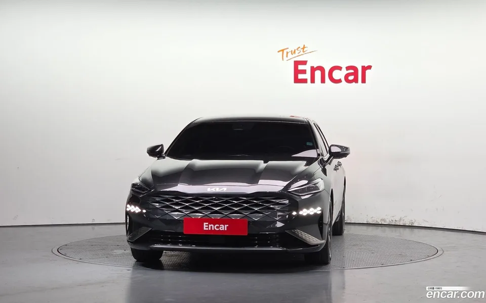 Kia K8 Hybrid 2022 — thumbnail 3