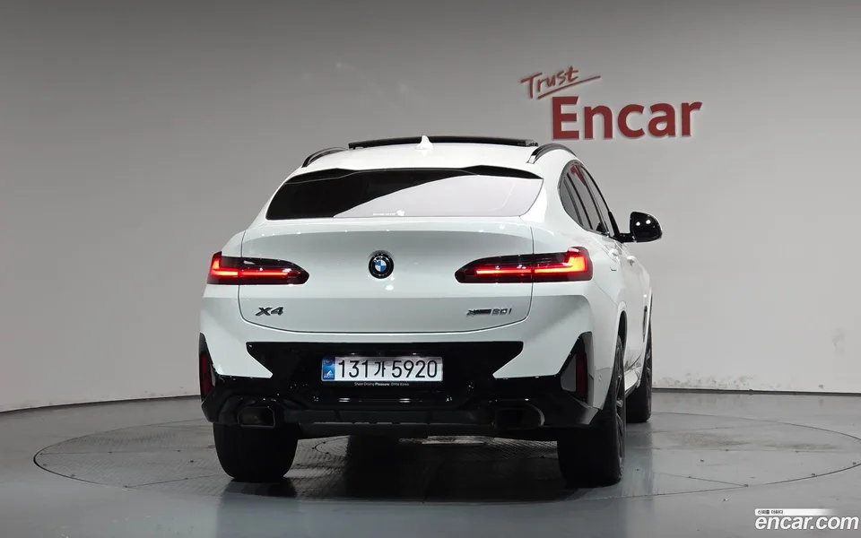 BMW X4 xDrive20i M 2025 — thumbnail 4