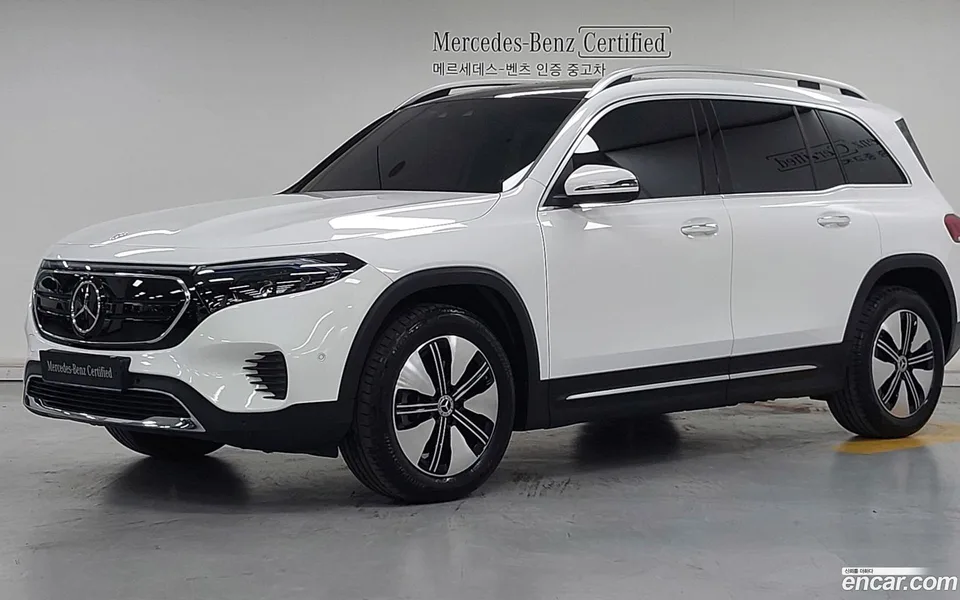 Mercedes-Benz EQB EQB300 4MATIC 2023 — photo 1, buy with delivery to Moscow