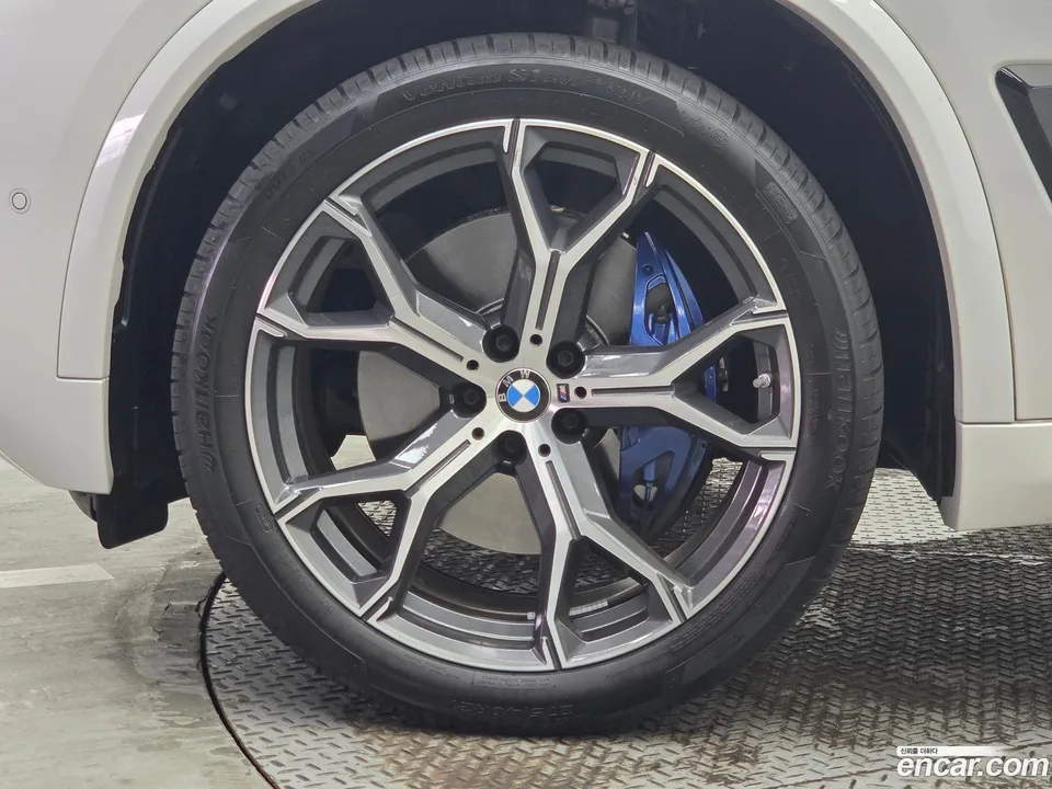 BMW X5 xDrive 40i M 2026 — thumbnail 2