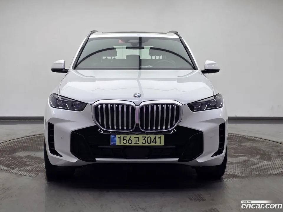 BMW X5 xDrive 40i M 2026 — thumbnail 3