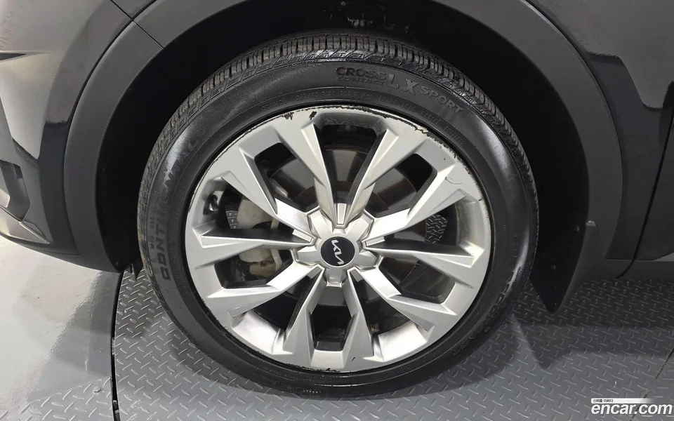 Kia Sorento 2.5T 2WD 2022 — thumbnail 2