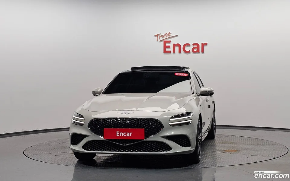 Genesis G70 2.5T 4WD 2023 — thumbnail 3