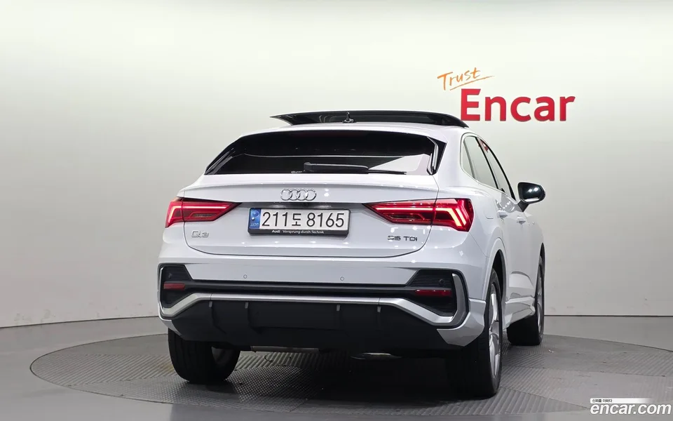 Audi Q3 35 TDI 2023 — миниатюра 4