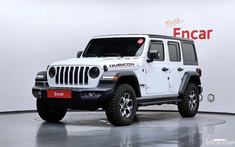 Jeep Wrangler 2.0 4 2023 — photo 1, buy with delivery to Moscow