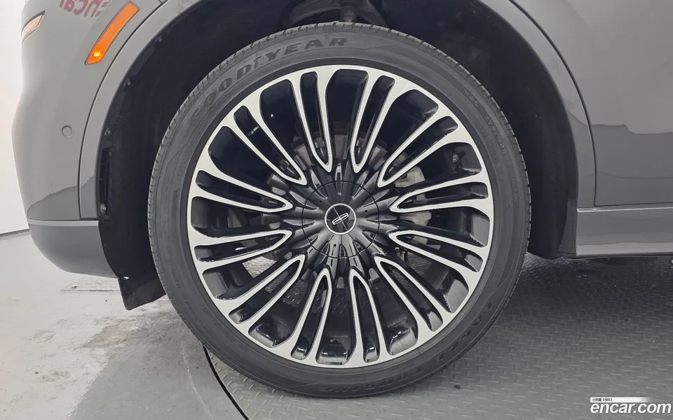Lincoln Aviator 3.0 AWD 2022 — thumbnail 5