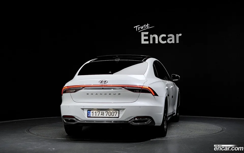 Hyundai Grandeur IG Hybrid 2022 — thumbnail 4