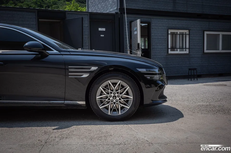Genesis G80 2.5 2WD 2026 — thumbnail 4