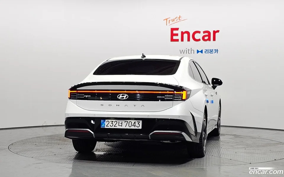 Hyundai Sonata The Edge Hybrid 2025 — thumbnail 4